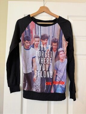 One Direction Graphic Raglan Pullover - Black with Multicolor Front
